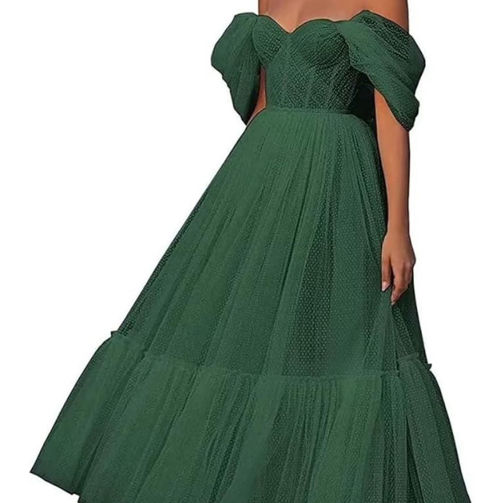 Emerald sparkly dress